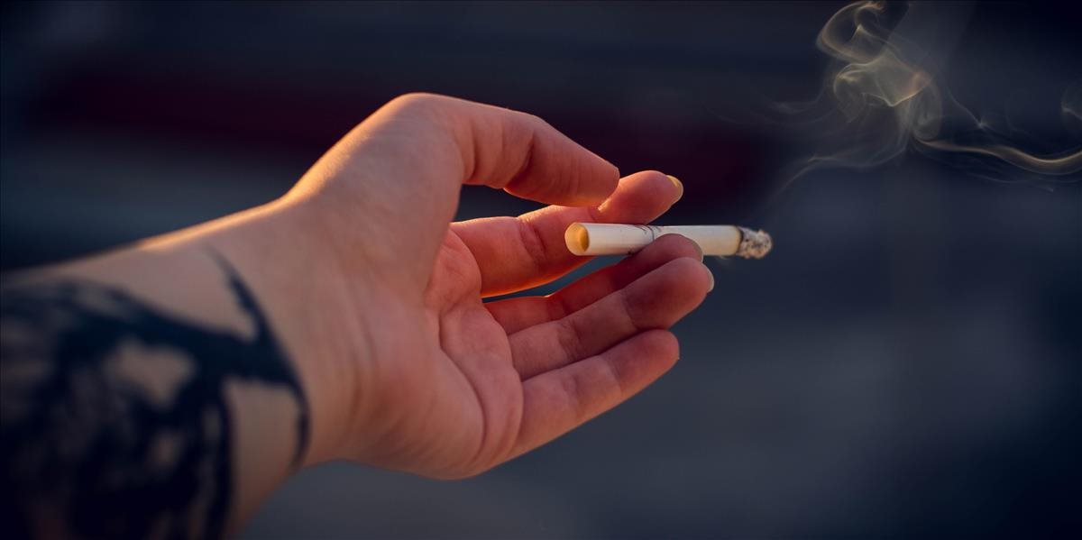 Mnohí fajčiari si spôsobujú chronické ochorenie, pretože nedodržujú liečbu