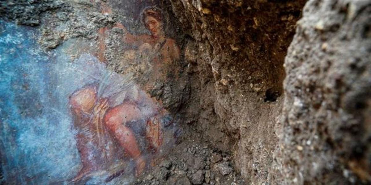 VIDEO V Pompejach objavili fresku Lédy s labuťou