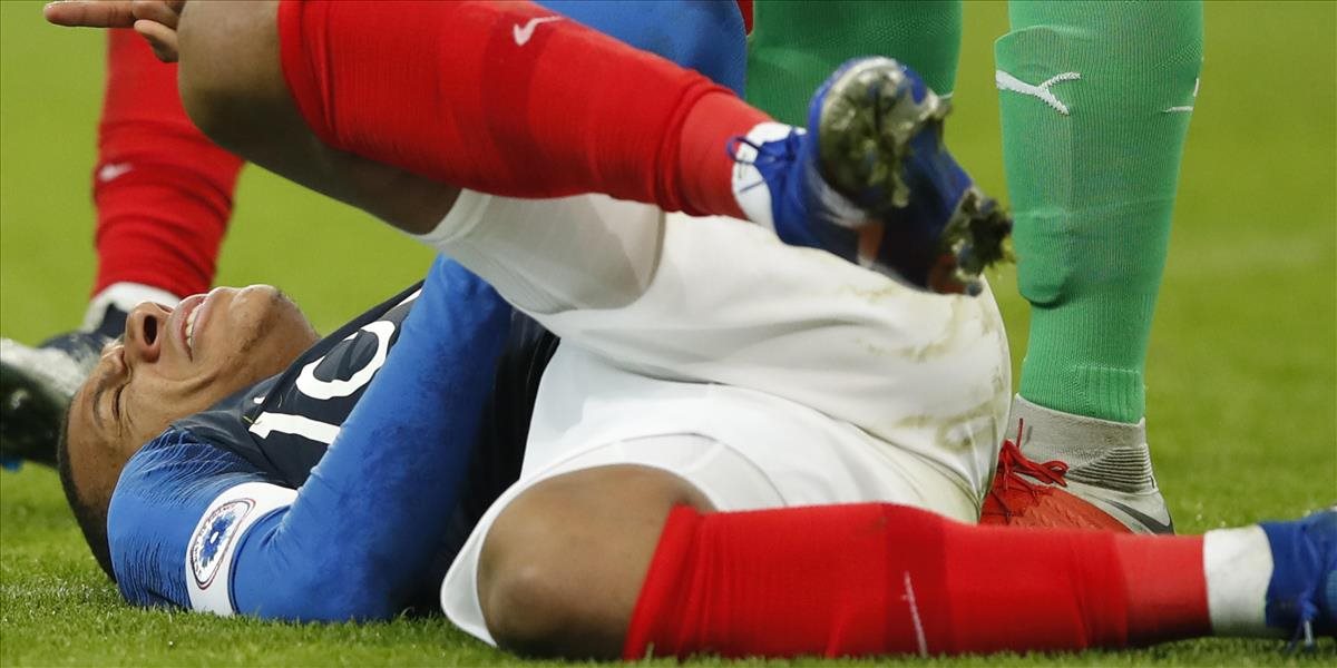 Mladá hviezda Francúzka sa zranila v prípravnom zápase s Uruguajom