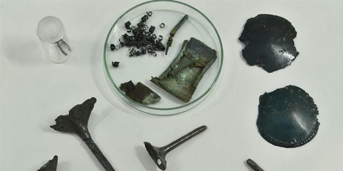 Súčasťou hozeleckého pokladu z doby bronzovej je aj 3000 rokov stará koža