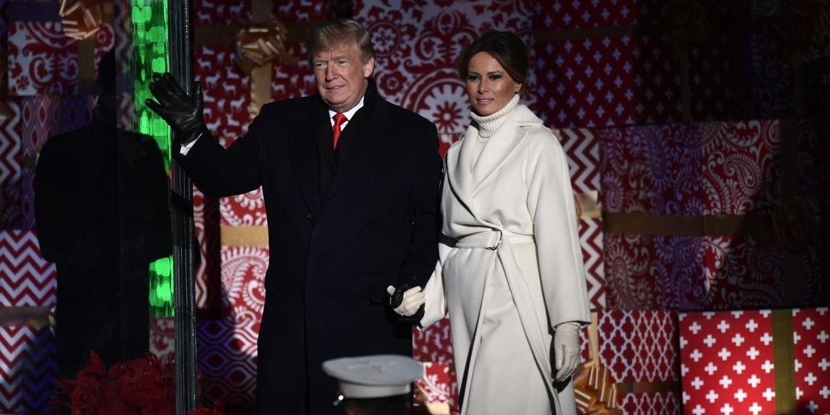FOTO + VIDEO Trumpovci už majú pri Bielom dome národný vianočný stromček: Takto tento rok vyzerá!
