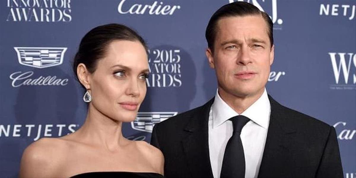 Angelina Jolie a Brad Pitt uzavreli dočasnú dohodu o starostlivosti o deti