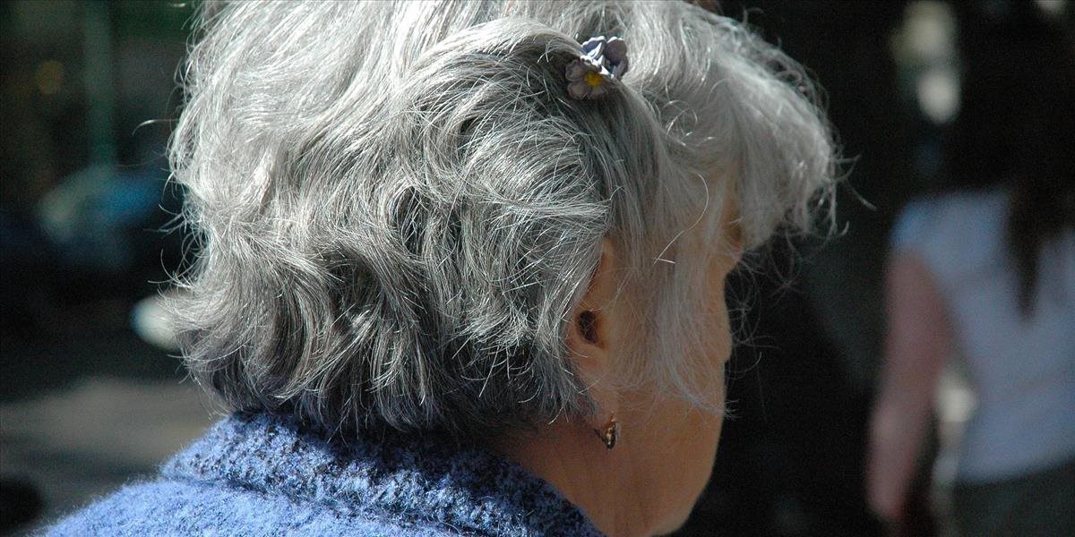 Polícia upozorňuje seniorov na rastúci počet podvodov pred Vianocami