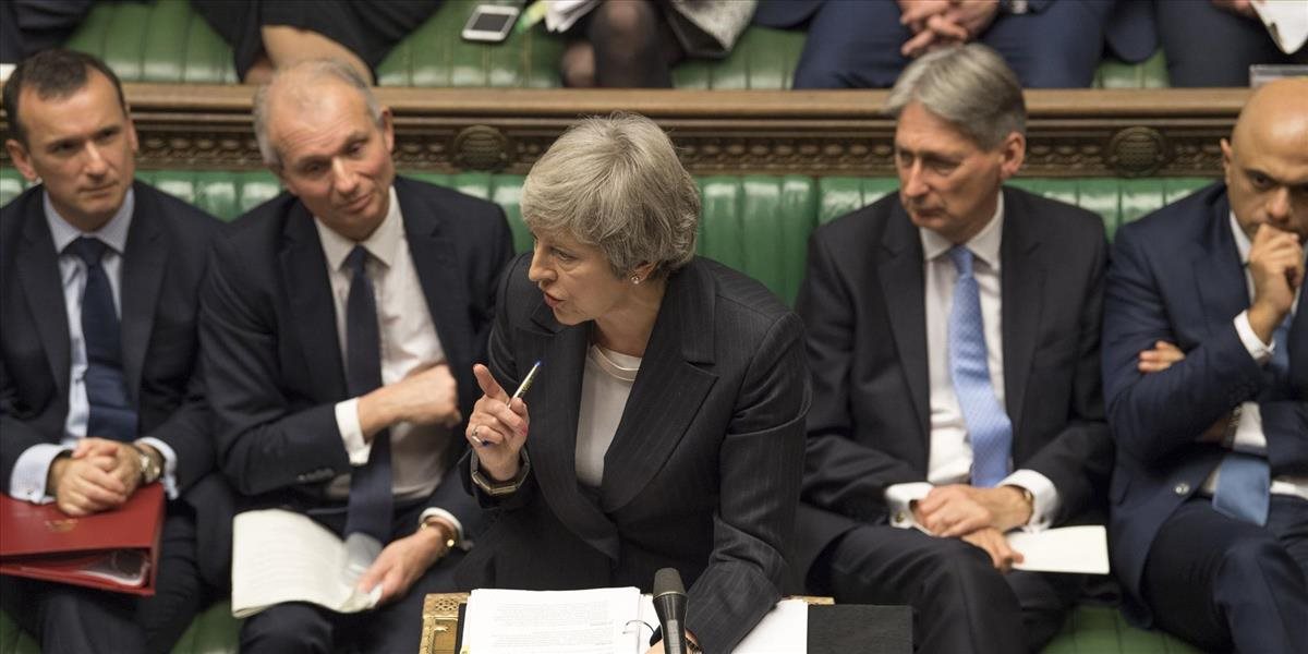 Theresa Mayová je pod tlakom: Odloží hlasovanie o dohode o brexite?