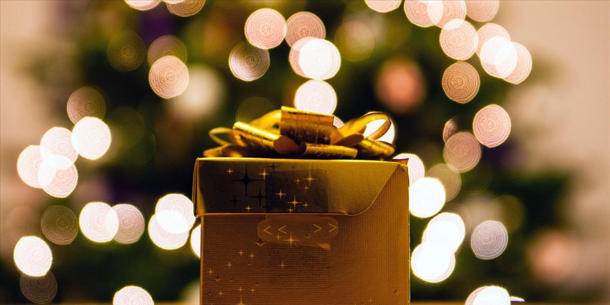 Vianočné prekvapenie po 47 rokoch: Muž čakal takmer pol storočia, kým sa odhodlal otvoriť svoj darček!