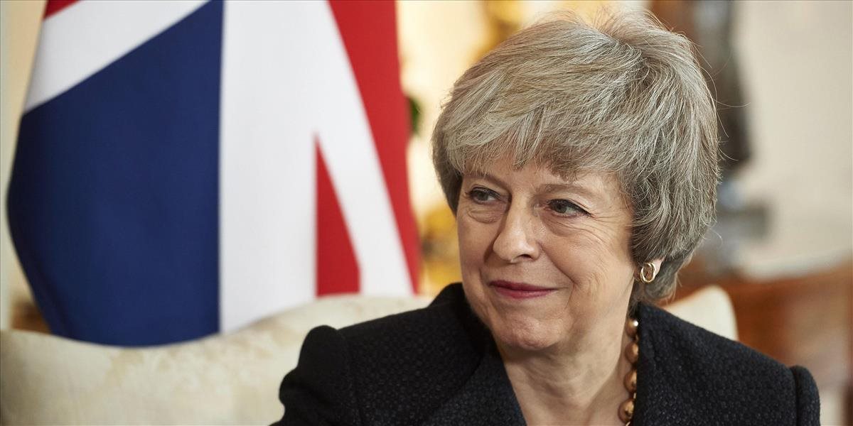 Odložme rozdiely bokom a otvorme pre Britániu novú kapitolu, vyzýva Theresa Mayová