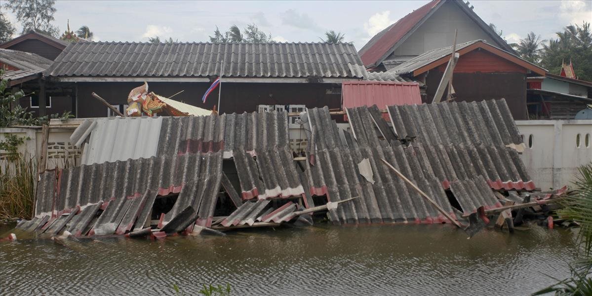 Tropická búrka Pabuk ďalej zoslabla, predtým zabila 4 ľudí