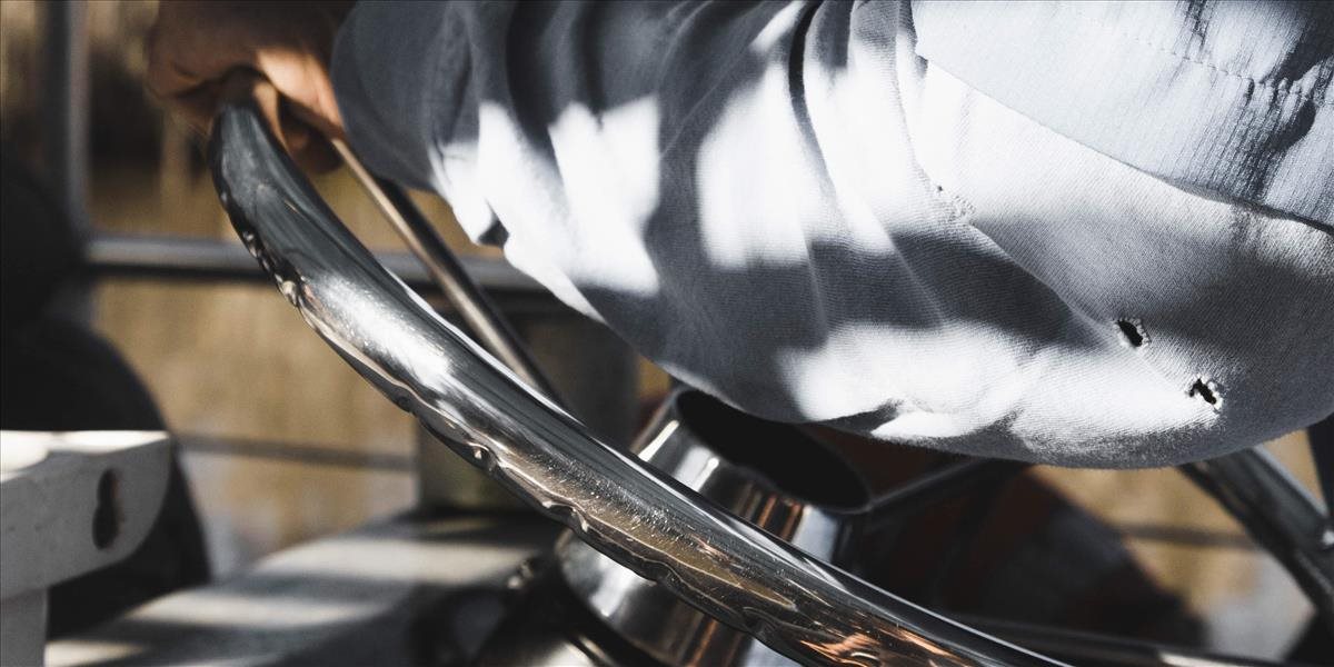 Súčasný minimálny vek vodičov kamiónov a autobusov je jedným z dôvodov ich nedostatku