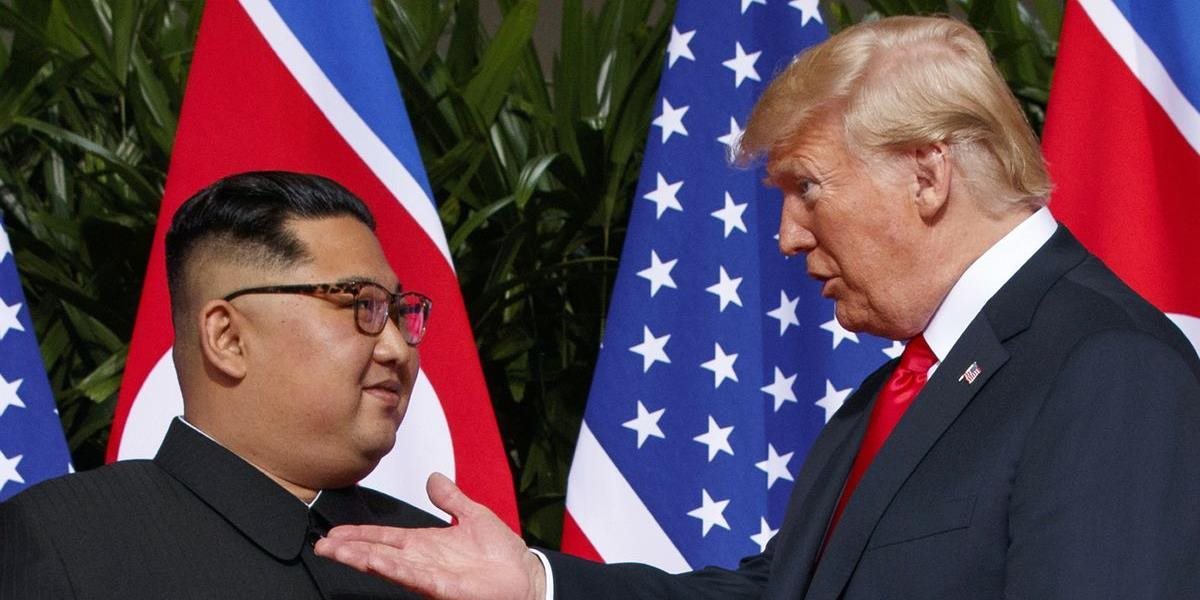 Kim Čong-un na denuklearizácii stále trvá, posun očakáva po nadchádzajúcom stretnutí s Donaldom Trumpom