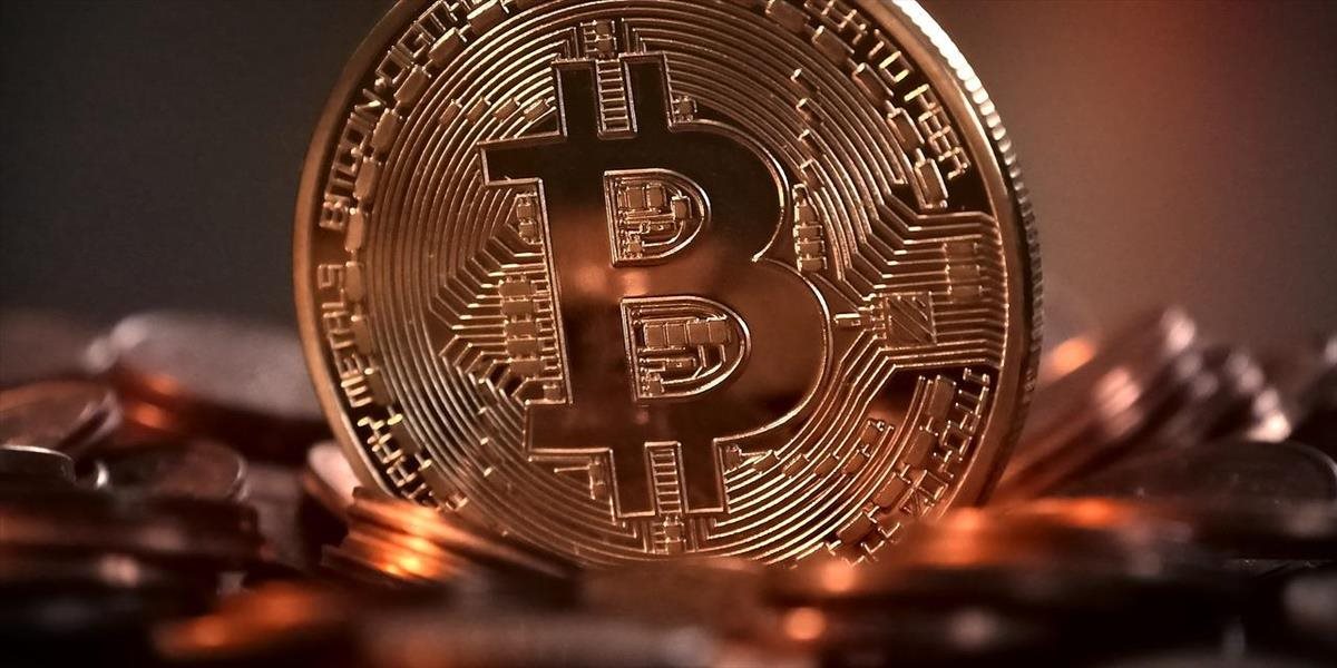 Kryptomeny oslabujú, bitcoin padol až na 3785 USD