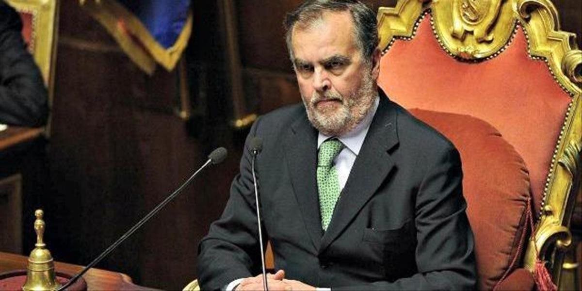Exminister Calderoli dostal za rasistickú urážku 18 mesiacov