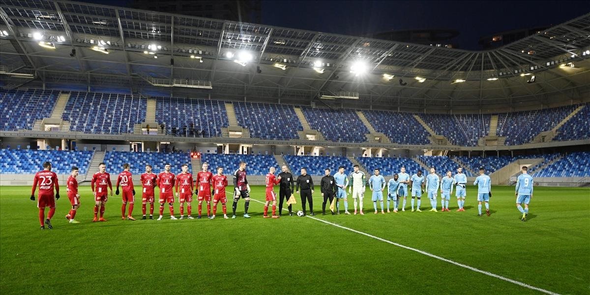 Reportáž: Slovan sa vrátil na Tehelné pole po desiatich rokoch aj s dvoma tisíckami najvernejších fanúšikov
