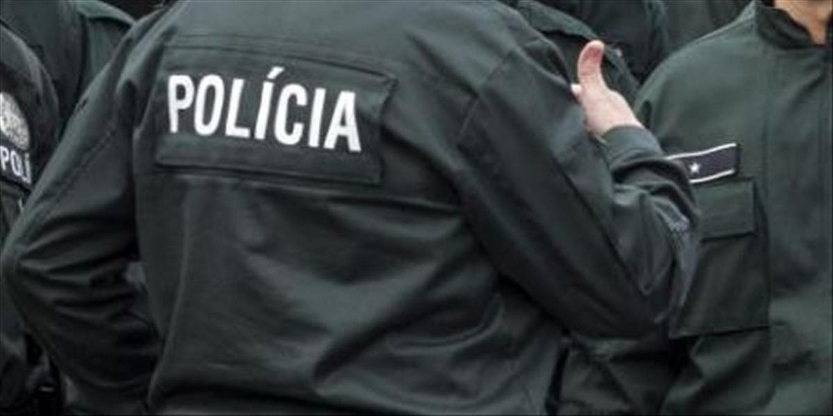 Policajt a dôchodca obchodovali s pervitínom