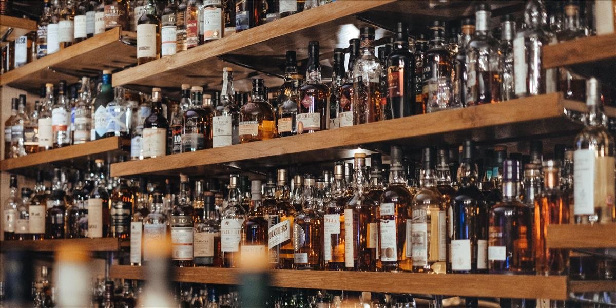 Slováci sa nezaprú: Podľa prieskumu sú v európskej top desiatke vo výdavkoch na alkohol