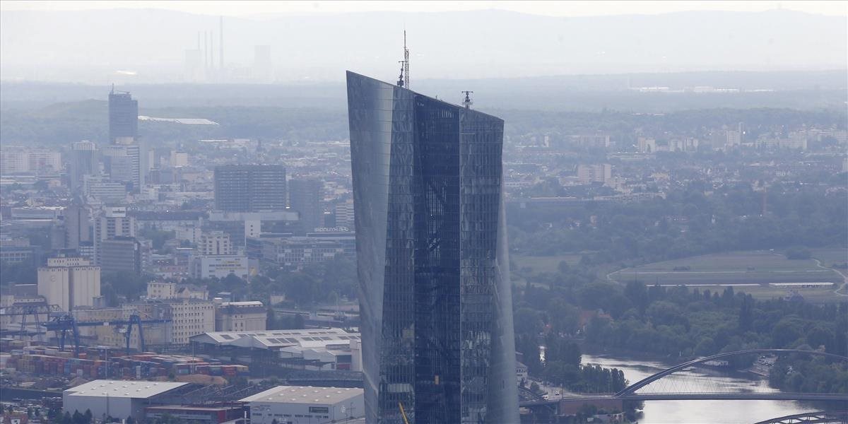Čína a Nemecko sa zaviazali zvýšiť prístup bánk a poisťovní na svoje trhy