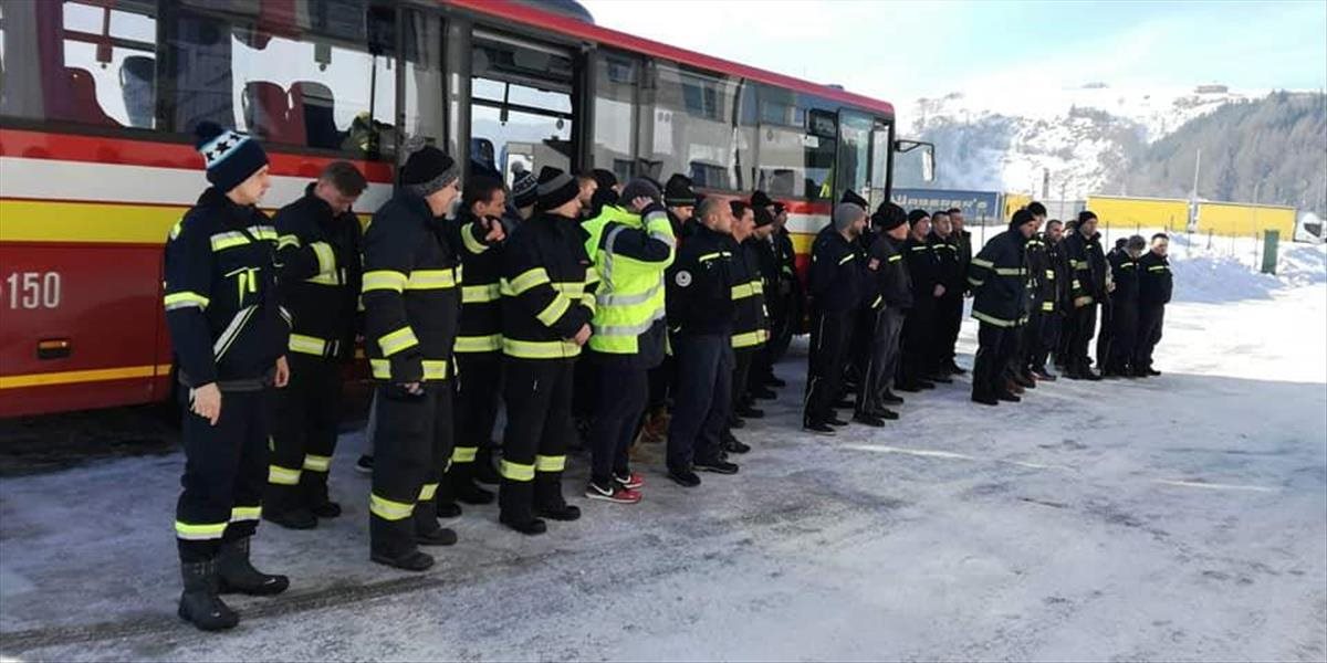 Na sever Slovenska prišlo pomáhať viac ako 280 hasičov