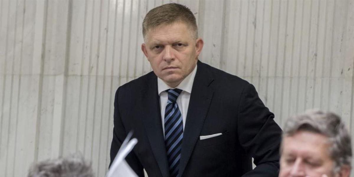 R. Fico doručil materiály, ktoré majú dokazovať jeho 15-ročnú prax