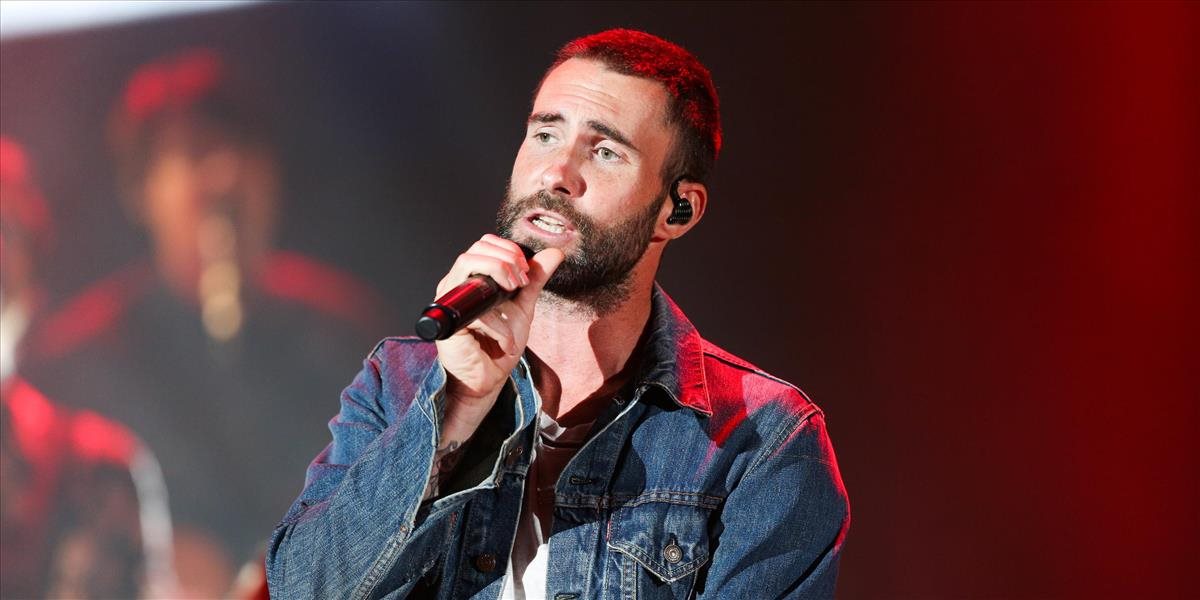 Maroon 5 obhajujú rozhodnutie vystúpiť na Super Bowle