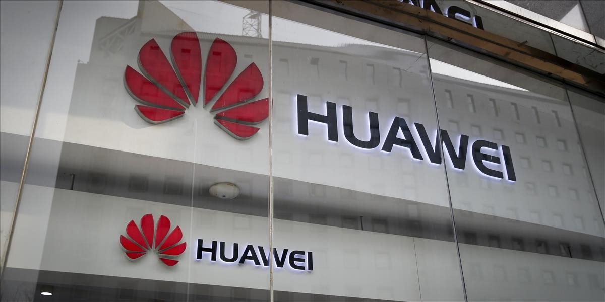 Pompeo využije svoju návštevu v strednej Európe na tlak proti Huawei