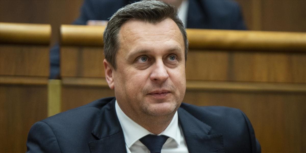 Andrej Danko sa prikláňa k verejnej voľbe kandidátov na sudcov ÚS SR