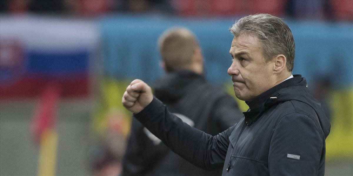 Hapal vycestoval za reprezentantmi do Španielska: Lobotka musí bojovať o flek, tvrdí kouč SR