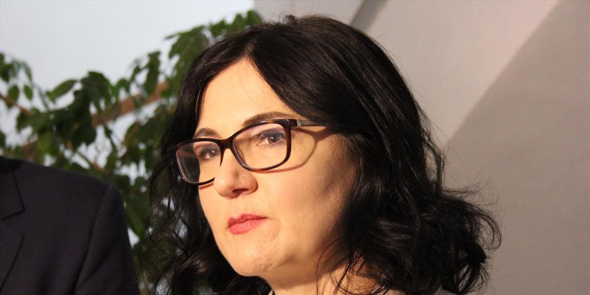 V pondelok sa opozícia pokúsi o odvolanie ministerky školstva