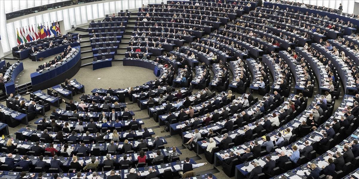 Európsky parlament a Rada EÚ sa dohodli na prísnejších opatreniach pre občianske preukazy