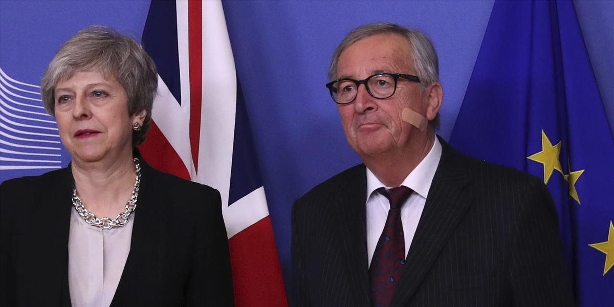 Theresa Mayová sa stretla s Junckerom, na tomto sa dohodli