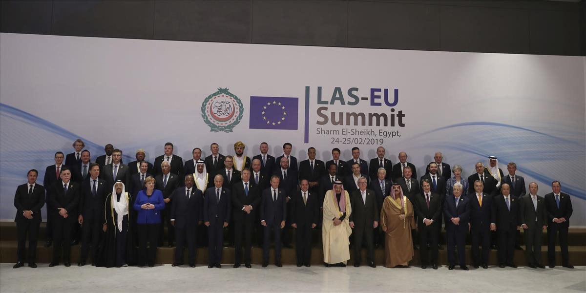 Lídri EÚ absolvujú v Egypte historicky prvý summit s Ligou arabských štátov