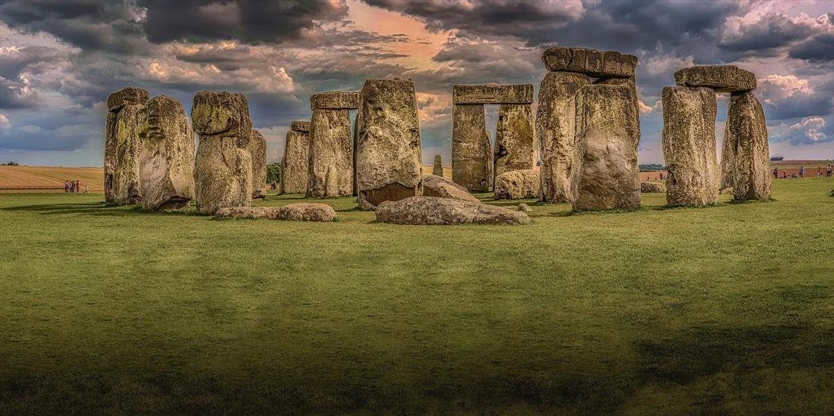 Tajomstvo Stonehenge odhalené! Vedci zistili, odkiaľ sa vzali balvany