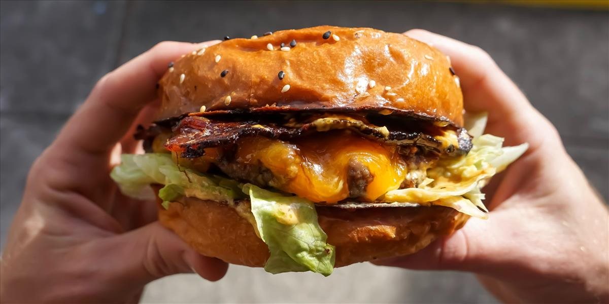 Londýn bojuje proti obezite: Tu už reklamy na fast foody nenájdete!