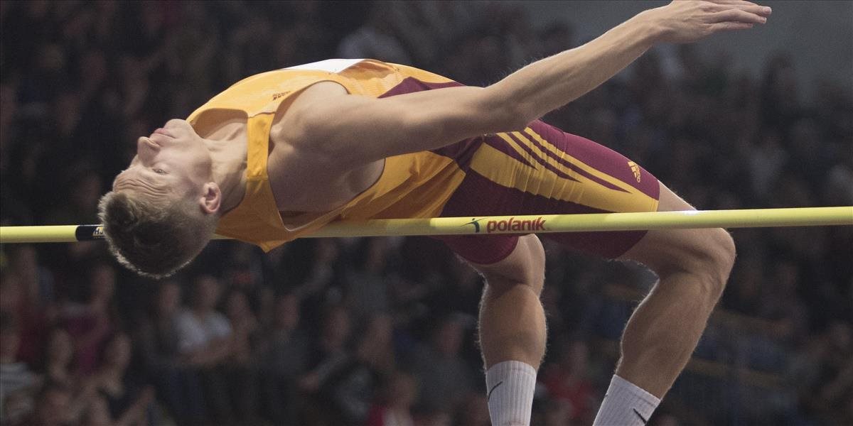 Slovákom sa na halovom šampionáte veľmi nedarí, Bubeníkovi finále tesne ušlo