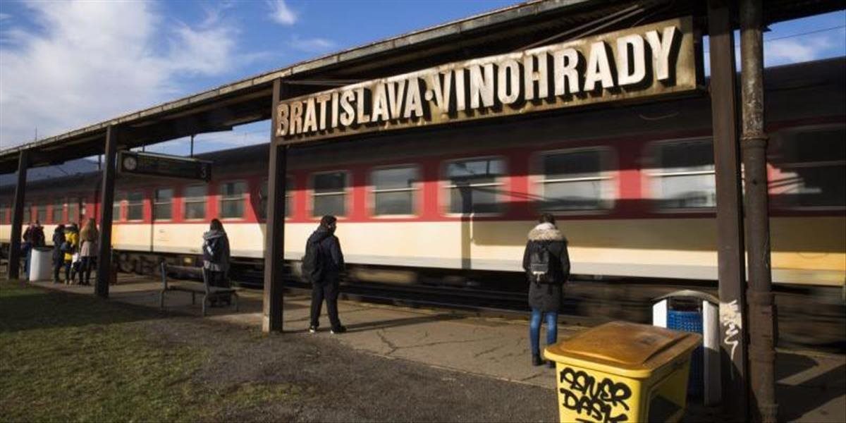 Vlak zrazil človeka, doprava v stanici Vinohrady je pozastavená