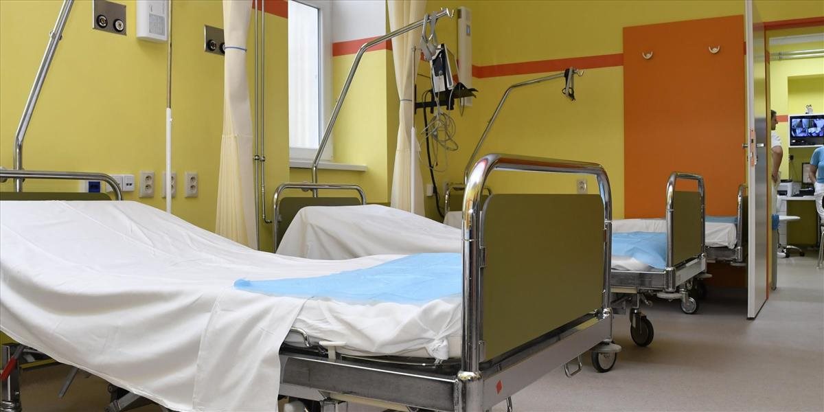 Nemocnice by mali pomôcť v starostlivosti o dlhodobo chorých