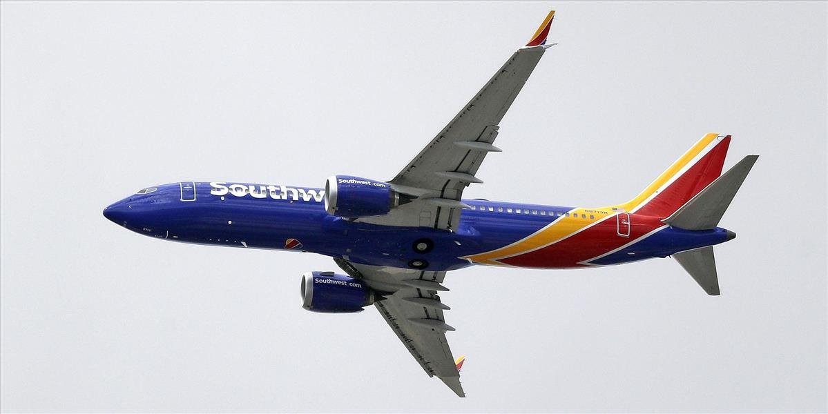Pilot havarovaného lietadla vystrašeným hlasom žiadal dispečerov o návrat