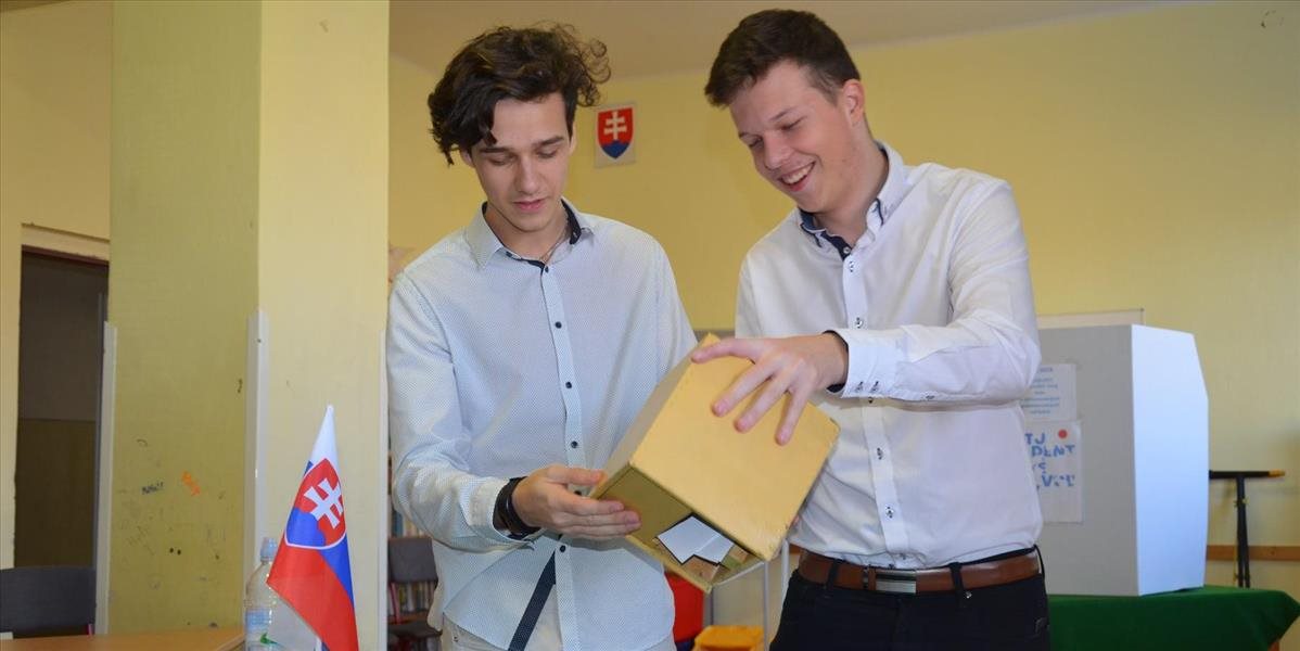 Na Slovensku prebehli v rámci stredných škôl simulované prezidentské voľby