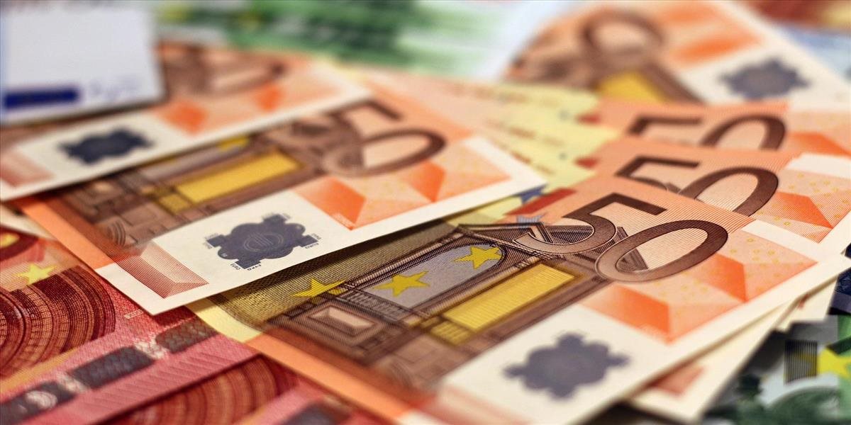 VÚB banka predala dlhopisy za pol miliardy eur
