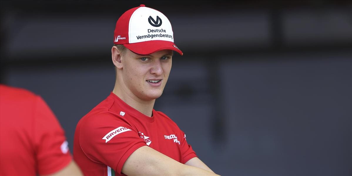 Schumacherov syn Mick zasadne v apríli do kokpitu F1 ako testovací jazdec