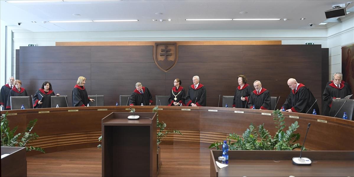 Na Ústavný súd už prišla sťažnosť Štefana Harabina k voľbám prezidenta