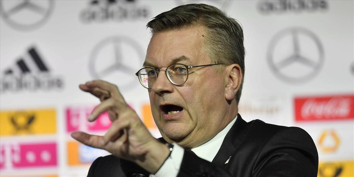 Šéf Nemeckého futbalového zväzu odsúpil