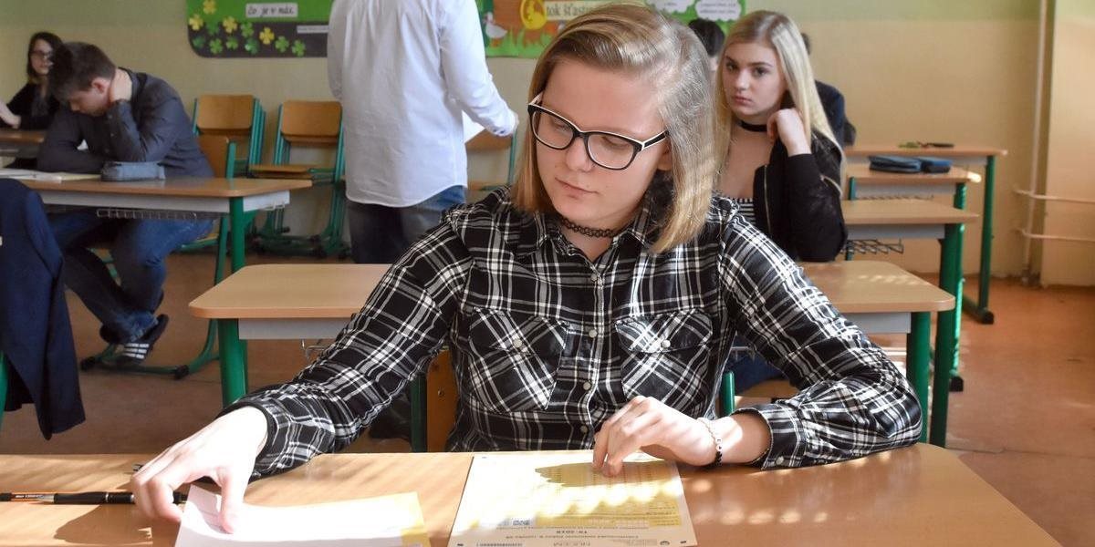Deviataci a žiaci osemročných gymnázií  sa dnes potrápia, otestujú ich vedomosti