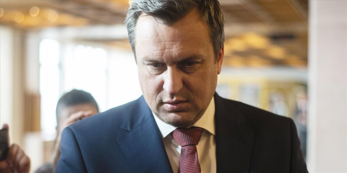 Andrej Danko: Nikto nezakazuje spievať hymny iných štátov, ale sme pripravení rokovať