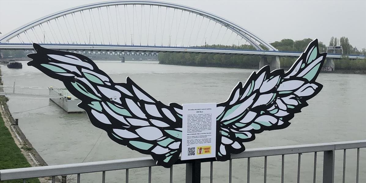 Anjelská výstava na nábreží Dunaja