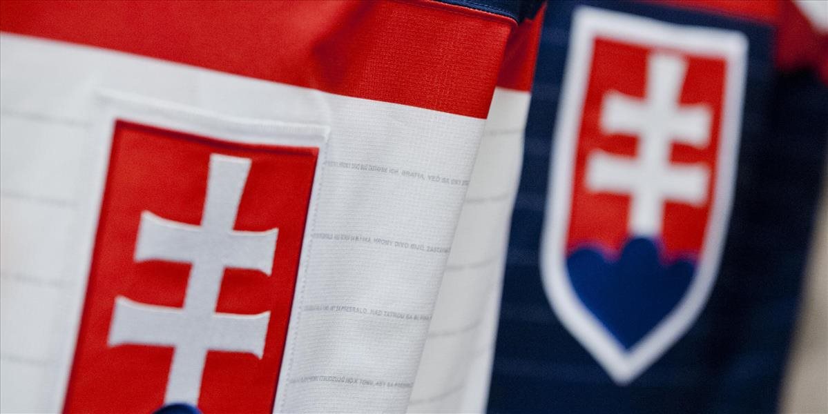 Slovenskí hokejisti sú v neistote, stále nevedia v akých dresoch odohrajú šampionát