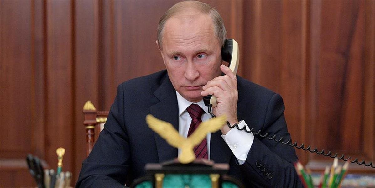 Ruský prezident Vladimir Putin a prezident USA Donald Trump uskutočnili telefonický rozhovor