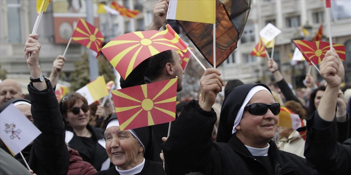 Pápež František po prvýkrát odslúži omšu v Severnom Macedónsku
