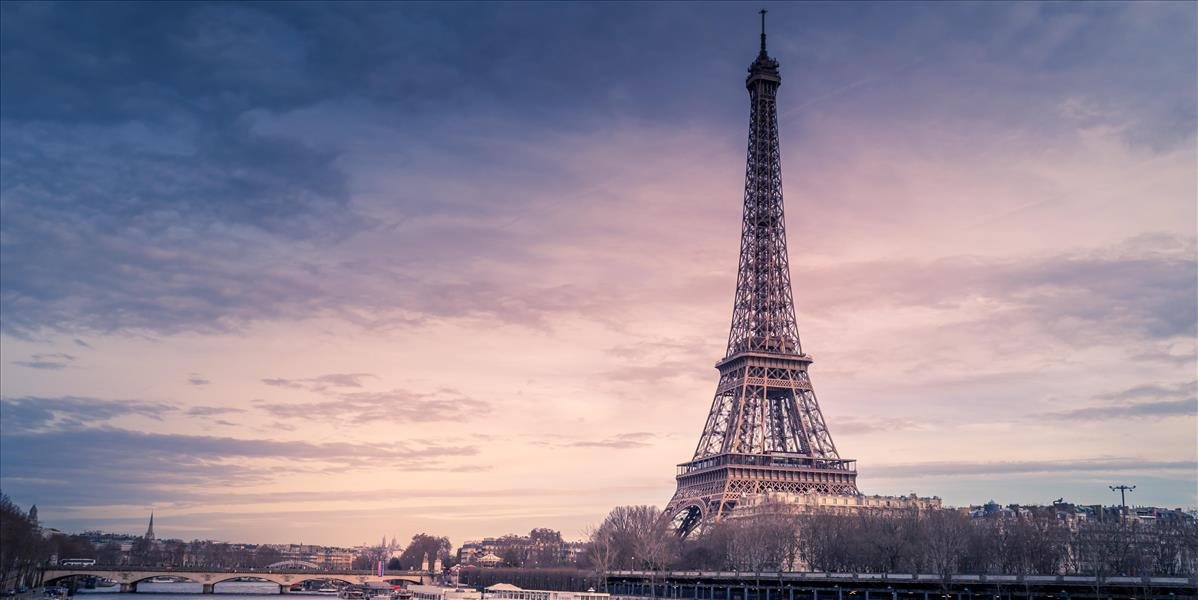 Kontroverzný trojuholníkový mrakodrap bude novou dominantou Paríža