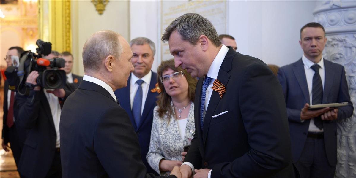Andrej Danko sa ruskému prezidentovi poďakoval za oslobodenie Slovenska a snahu o dialóg