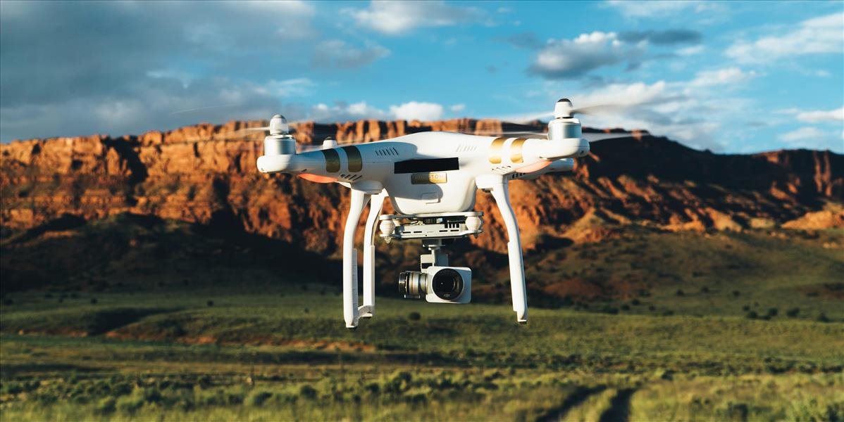 Európska únia prijala pravidlá pre bezpečné používanie dronov
