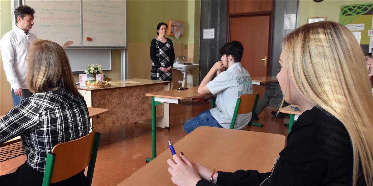 Aj tohto roku čakalo žiakov stredných škôl testovanie z matematiky aj slovenského jazyka a literatúry